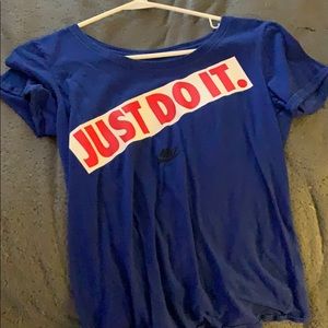 Nike t shirt